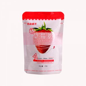良品鋪子草莓脆