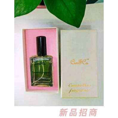 欣膚佳香水
